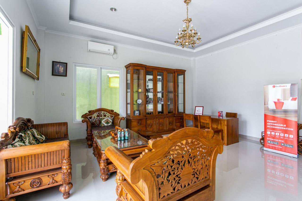 Reddoorz Near Universitas Muhammadiyah Yogyakarta Jarakan Exteriör bild